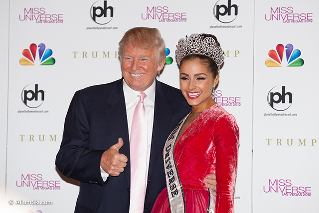 miss-universe-pageant-2012-donald-trump-